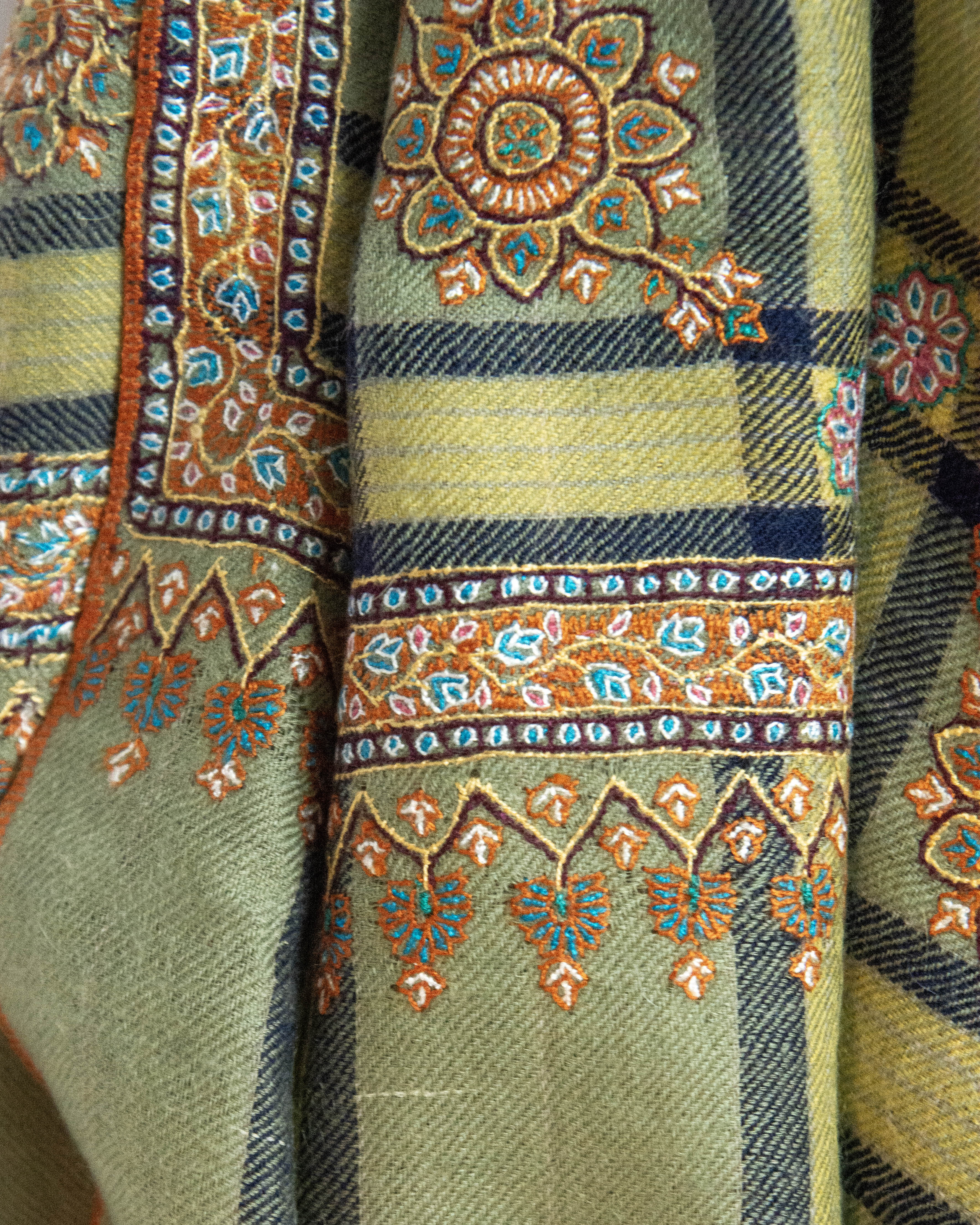 Plaid Blooms Cashmere Pashmina Shawl
