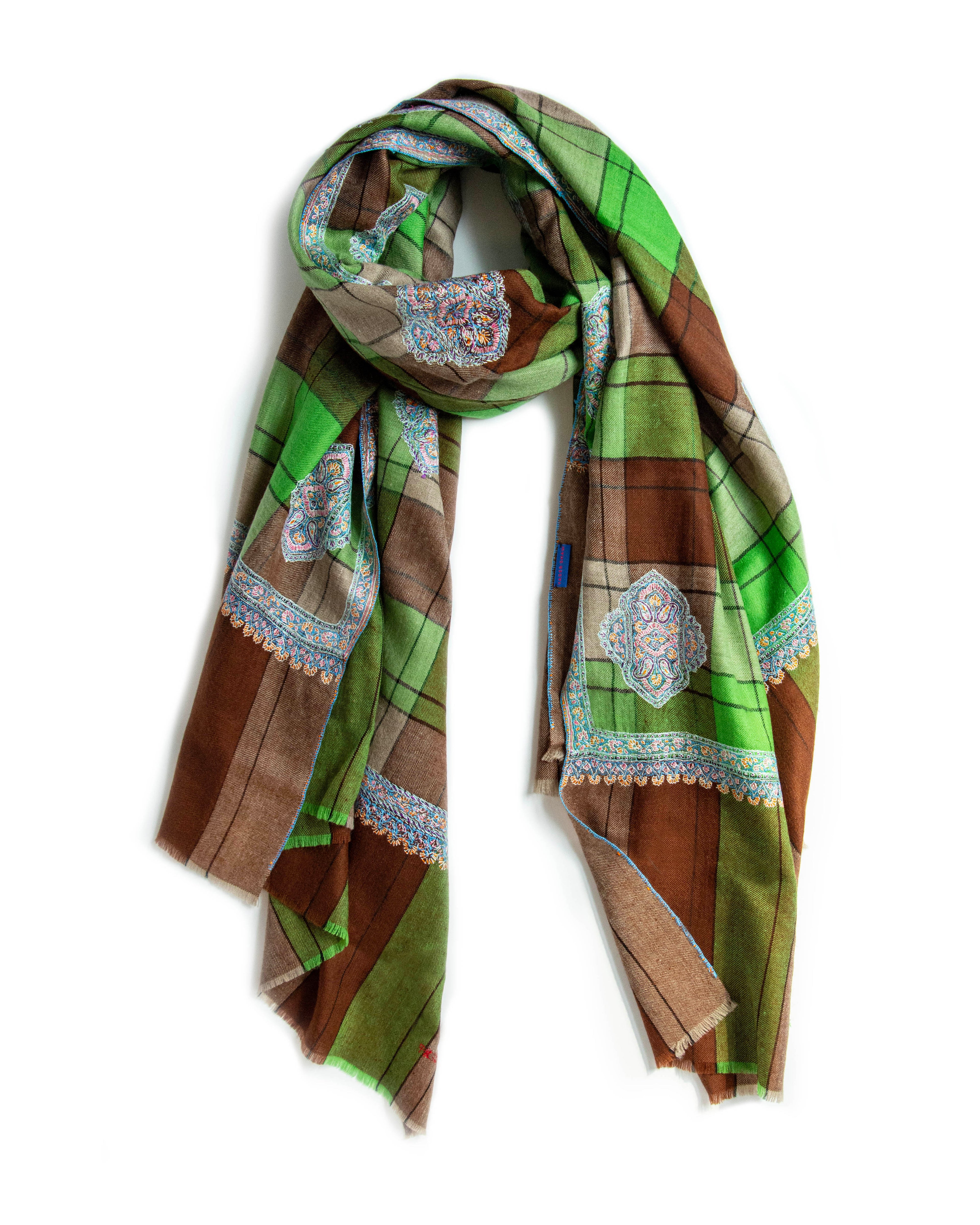 Plaid Medallions Cashmere Pashmina Shawl